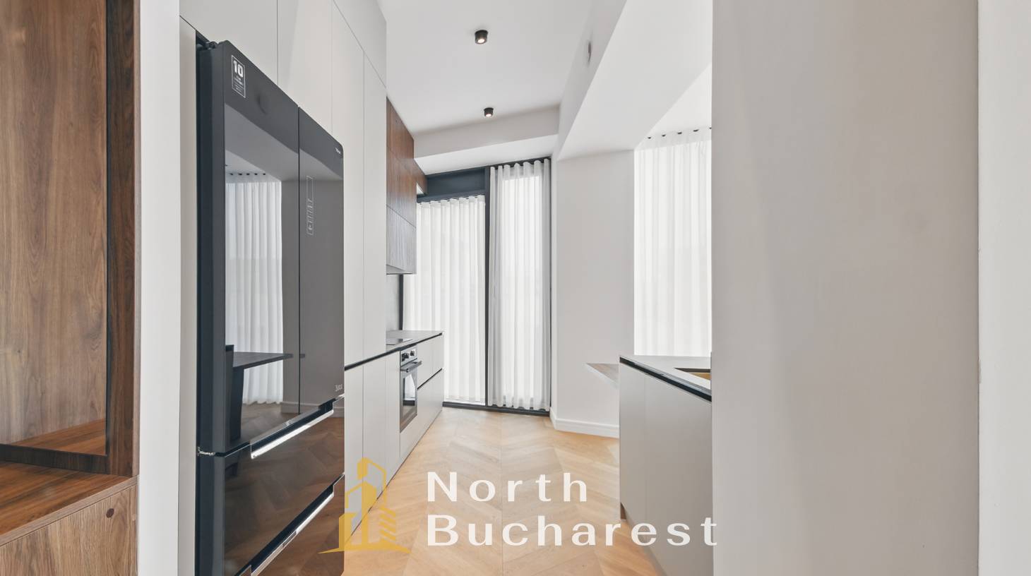 https://images.northbucharest.ro/-7L4CU12yxsiTvL45kfp7Zjuu_YfhpxkKp1Ef50TO-A/watermark:0.75:so:0:30:0.39/resize:fill:1460:816:1/gravity:ce/bG9jYWw6Ly8vZXN0YXRlL2xyLzU5ZWVmYjk2LTg3OGEtNGJkYi1hYjVkLTZlYWY5ZDM5ZWQ3Yi5qcGVn