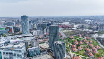https://images.northbucharest.ro/-iWfaUbQz_D-WqxBDKai0U_vLrEV4aRAAqMom6RNQMg/resize:fill:350:198:1/gravity:ce/bG9jYWw6Ly8vZXN0YXRlL2xyLzgzZjBjY2JhLWRlYmQtNDVlZi1iNTlmLTI5MTI4ZTIxMmRjMC5qcGVn