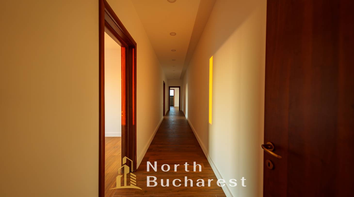 https://images.northbucharest.ro/0bUwtyvvgcWCyLsflqrMPdzvGYAc_i2wBFikf2HeG1M/watermark:0.75:so:0:30:0.39/resize:fill:1460:816:1/gravity:ce/bG9jYWw6Ly8vZXN0YXRlL2xyLzU4NzI5YTgxLTY5ZjMtNGZjMi05ZDNmLTJlYzBmYmQyYjFlNi5qcGVn