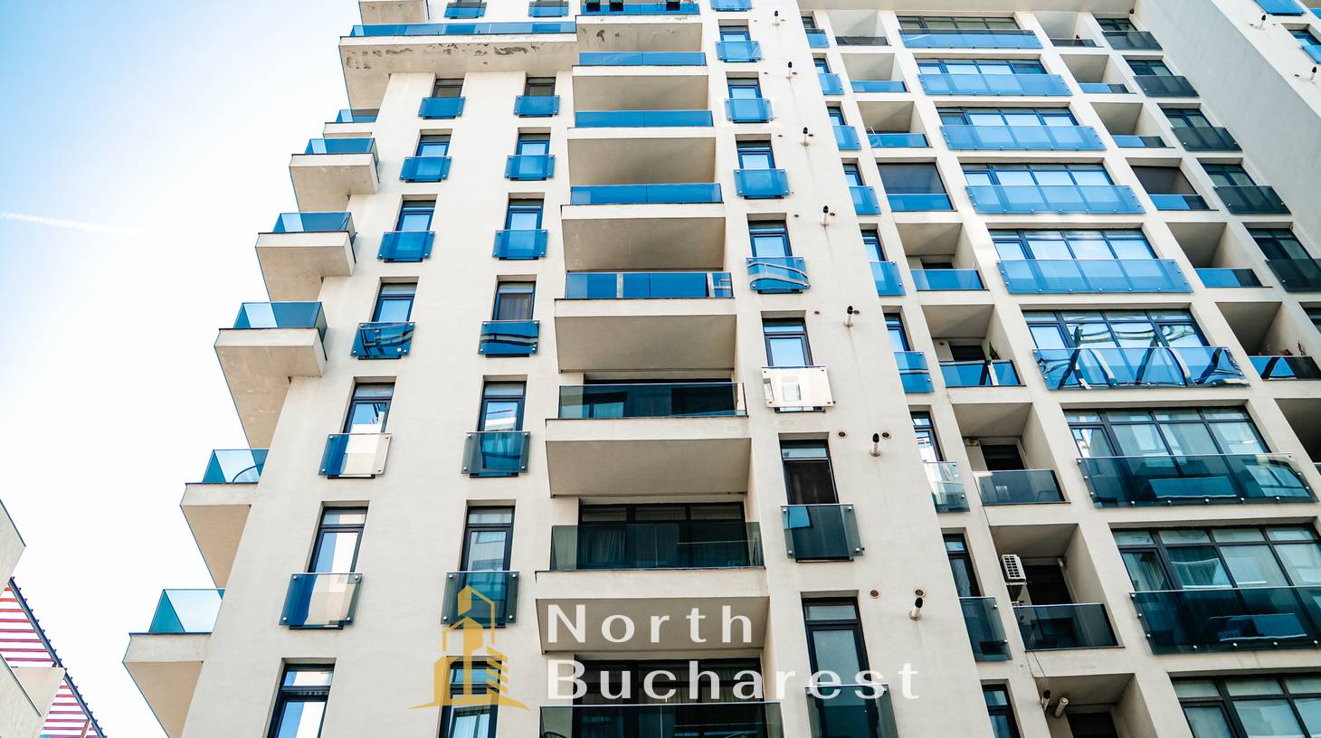 https://images.northbucharest.ro/0e1t404-q6tOQhJ9J-mYlLo1Yms4pJgX0ck0vHwrl-g/watermark:0.75:so:0:30:0.39/resize:fill:1460:816:1/gravity:ce/bG9jYWw6Ly8vZXN0YXRlL2xyL2IyOTUxMmY2LWVlNTgtNGMwOC1hZTMzLTVjMjczZTIyOGYwZi5qcGVn