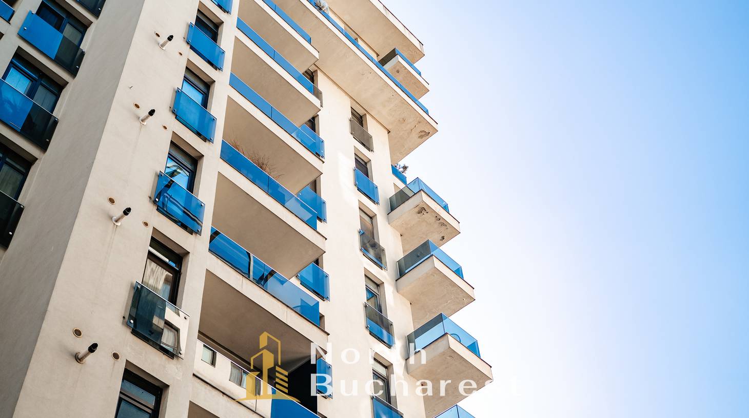 https://images.northbucharest.ro/0eZvtsBNq508EV7aKN_caGptuQ2NTso0qW34iKDtHKo/watermark:0.75:so:0:30:0.39/resize:fill:1460:816:1/gravity:ce/bG9jYWw6Ly8vZXN0YXRlL2xyLzYyZjBiYTc2LTgzYWItNGI4ZC1iM2U1LTI5MWExNGQ3YTc1Yi5qcGVn