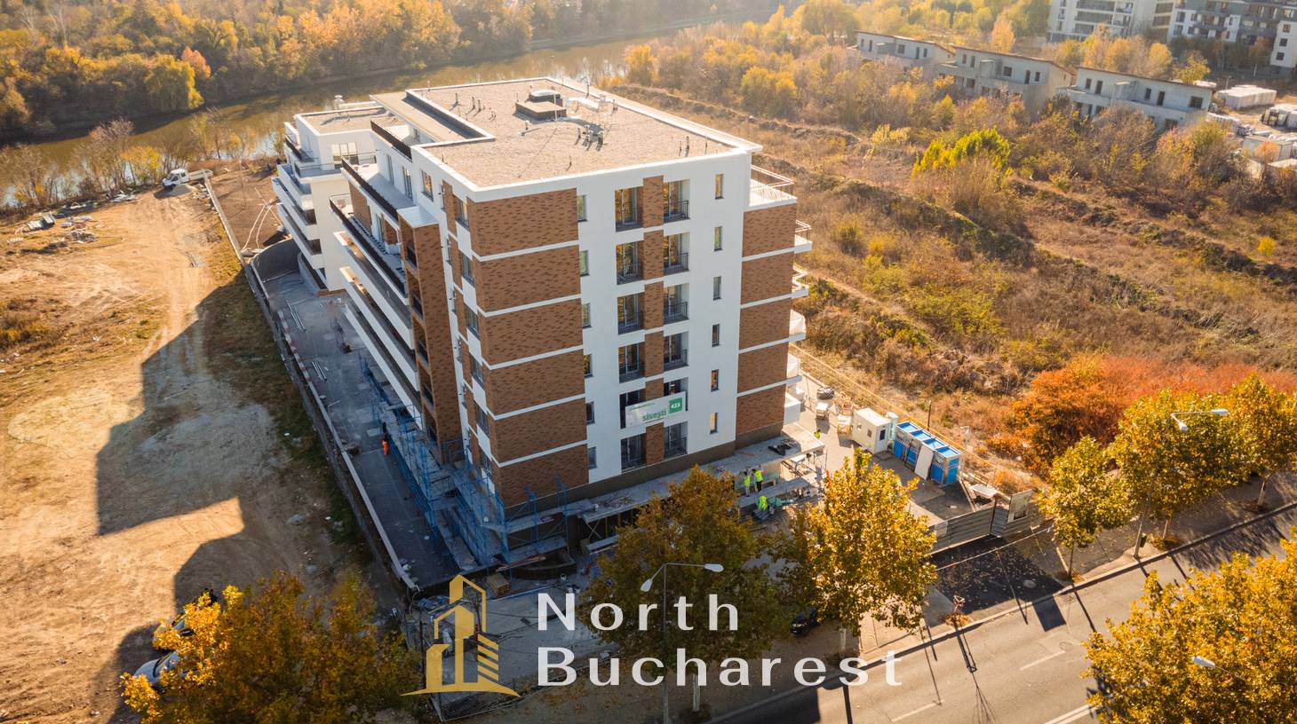 https://images.northbucharest.ro/1kCx4NOY5RhghjhqPwC9qnHPFX5xEH9cjKW24EBU_kw/watermark:0.75:so:0:30:0.39/resize:fill:1460:816:1/gravity:ce/bG9jYWw6Ly8vZXN0YXRlL2xyLzlkMDQ5YjI0LTViOWYtNGQ5OS1hZjhmLTViNTMyMjJhMzJkMC5qcGVn