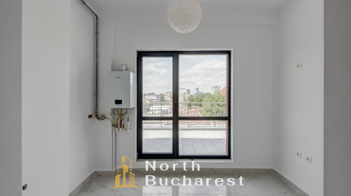 https://images.northbucharest.ro/27tuGvRZ3QgM4eEJVbMIwcAwWLhgcc9gI00GQ-Giq0w/watermark:0.75:so:0:30:0.39/resize:fill:1460:816:1/gravity:ce/bG9jYWw6Ly8vZXN0YXRlL2xyL3FubjBrd2MzamVrZjk1NC0yMzdfMTUuanBn