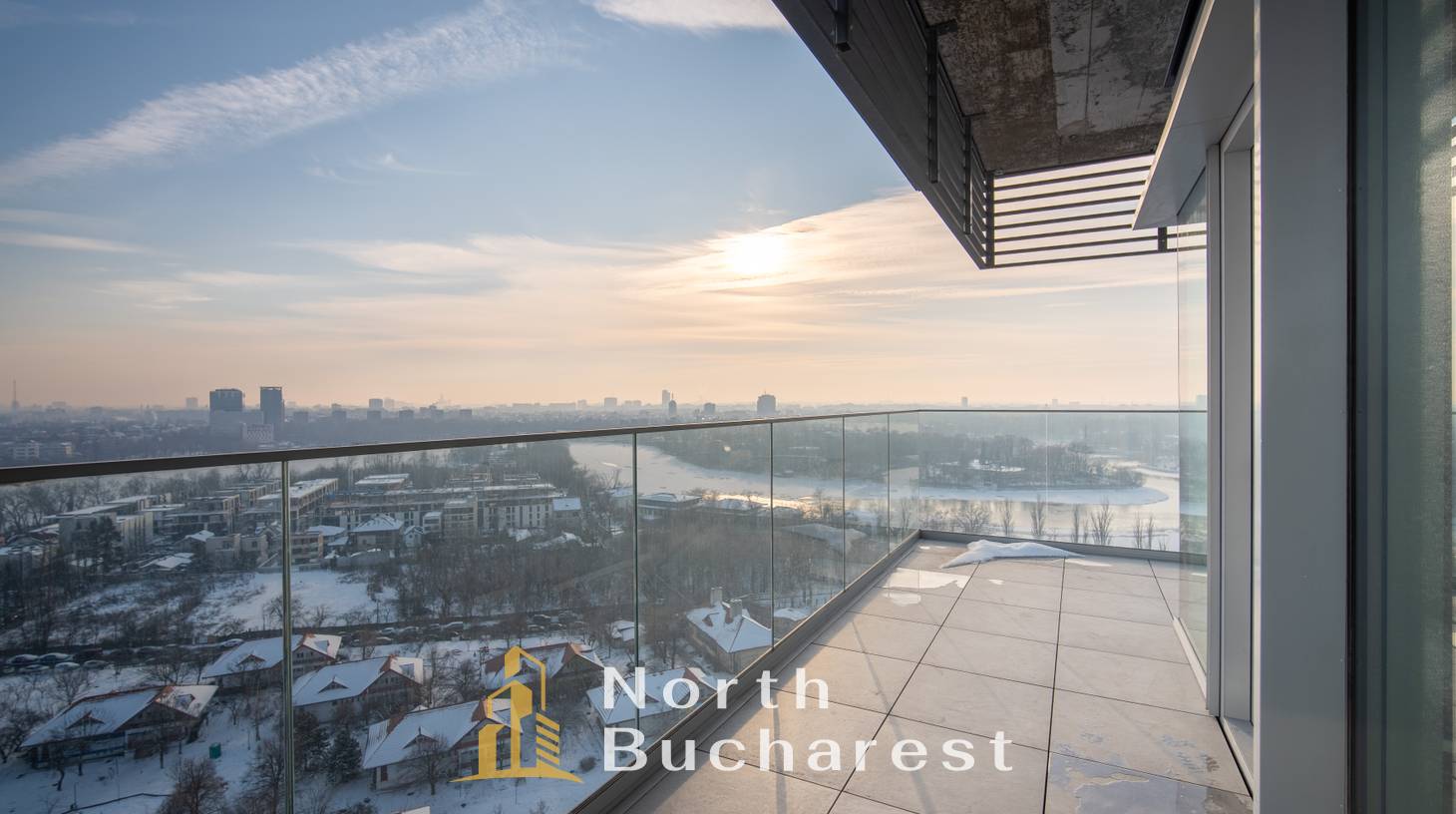 https://images.northbucharest.ro/2937A40-o7lRZT9NQUGzyBIsOEwQkvFFpJgiZSwArBI/watermark:0.75:so:0:30:0.39/resize:fill:1460:816:1/gravity:ce/bG9jYWw6Ly8vZXN0YXRlL2xyLzZlNWYzNTZiLTJiODYtNGVmZi1hNjZhLTllZjhjYmU2MjA3Yi5qcGVn