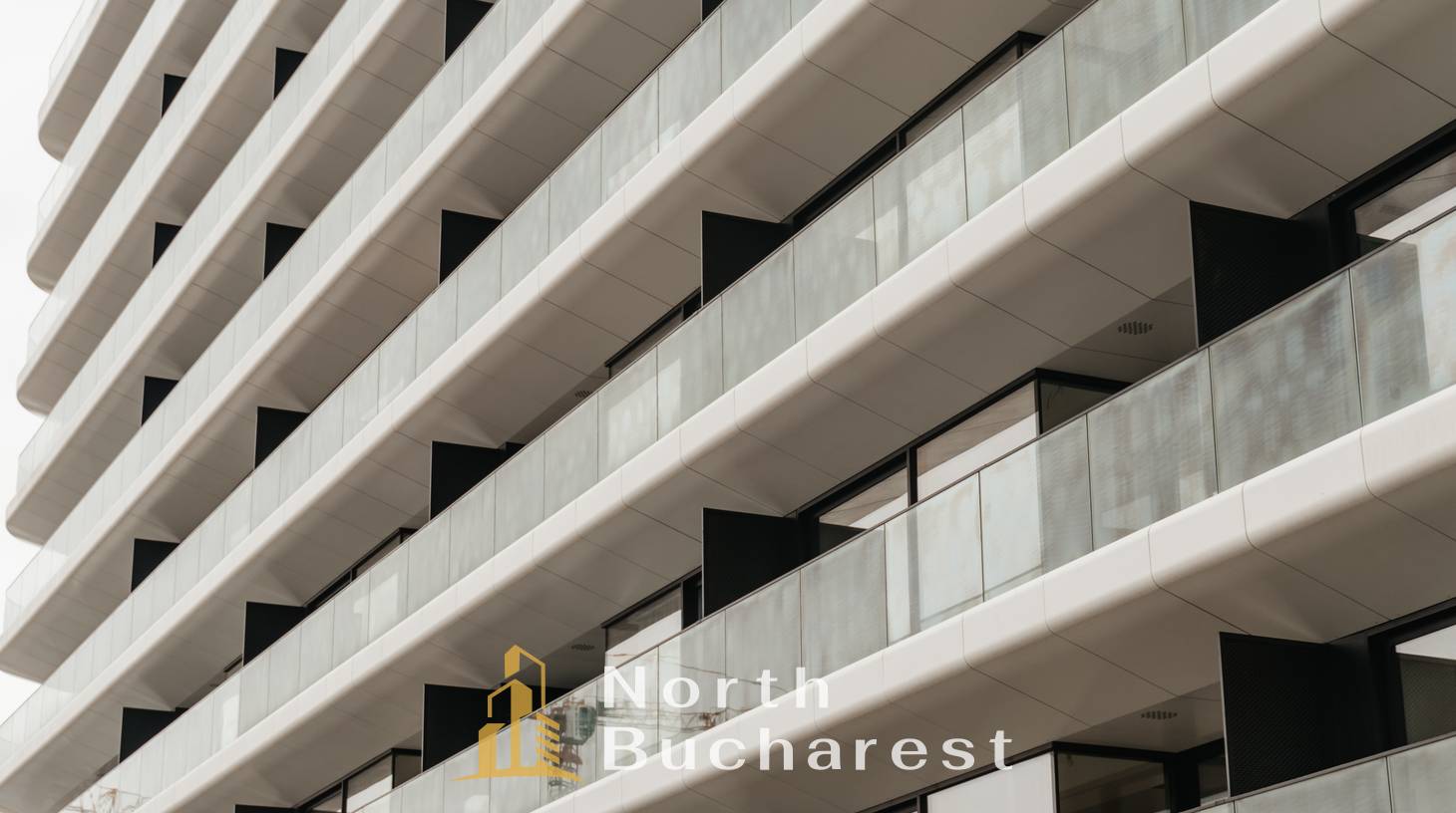 https://images.northbucharest.ro/2D_xPUn-a882i3ksVlcIbENkh-clqXGYzAS-DWxdw40/watermark:0.75:so:0:30:0.39/resize:fill:1460:816:1/gravity:ce/bG9jYWw6Ly8vZXN0YXRlL2xyLzc0NzJiYTZmLTljOWUtNGRjMS1hYjJhLTkyNTQ4YWFhNDEyNi5qcGVn