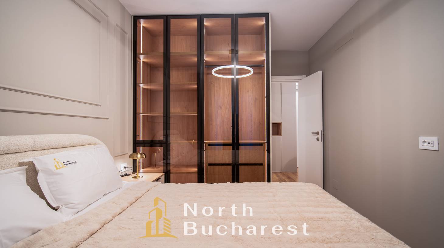 https://images.northbucharest.ro/2YGCRittSO7mIzbsfUM_yL2YZ28ACLs8SPfVLj-jMZ4/watermark:0.75:so:0:30:0.39/resize:fill:1460:816:1/gravity:ce/bG9jYWw6Ly8vZXN0YXRlL2xyLzBhNTk2NmNmLWZkMDQtNGJlNS1iOWZkLTgxM2QzZDRhODkxZS5qcGVn