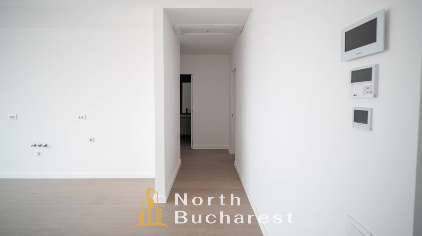 https://images.northbucharest.ro/2b3_rWAe9dYVNEtlExZdbtzKVnCSzOuGJKDNOQr5vPE/watermark:0.75:so:0:30:0.39/resize:fill:1460:816:1/gravity:ce/bG9jYWw6Ly8vZXN0YXRlL2xyLzk4OTgzN2Y2LWYzZWQtNDgyMy1iODRkLWRmNjc3M2FhOThhNi5qcGVn