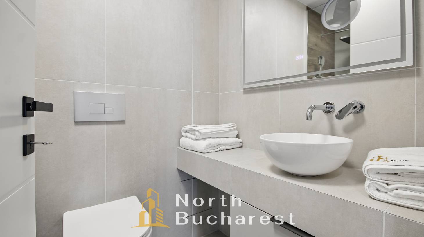 https://images.northbucharest.ro/37R2GS-0UEVLTXVNH3KpQzU0E5W1LDWqTMUVsndqlEU/watermark:0.75:so:0:30:0.39/resize:fill:1460:816:1/gravity:ce/bG9jYWw6Ly8vZXN0YXRlL2xyL2EzNjZiMDI4LTdmMTctNDk5Yy1hMjBmLTUyZDM2ZWMxZmRiNS5qcGVn