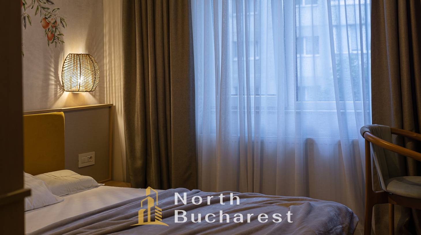 https://images.northbucharest.ro/3QIxcG1gnrnMbpebIb_ZzfyXC0STpt7oQo2ceIDqG68/watermark:0.75:so:0:30:0.39/resize:fill:1460:816:1/gravity:ce/bG9jYWw6Ly8vZXN0YXRlL2xyL2I4M2M1YmU1LWFjZWQtNDQwOS05MDI1LTQ0NjBkMGVhOTliZS5qcGVn