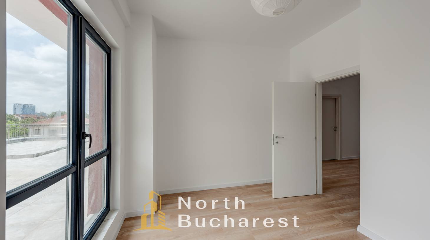 https://images.northbucharest.ro/3iOczCfbg7TBxrH4JRsPYYi_ikg4zAb_8xbG17frhRY/watermark:0.75:so:0:30:0.39/resize:fill:1460:816:1/gravity:ce/bG9jYWw6Ly8vZXN0YXRlL2xyL2FjZGI0ZDA3LTNhYWQtNGNhNS1hNWEwLWJjYjdjMTcwZDQ2Zi5qcGVn