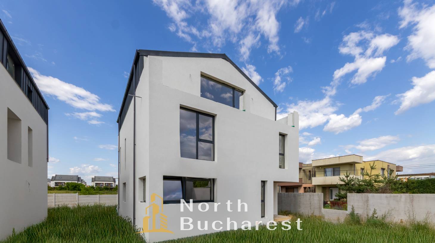 https://images.northbucharest.ro/3kaE10zV-2yKIehvel0XkBVX02UmlQ_tJv2XKfiJUGU/watermark:0.75:so:0:30:0.39/resize:fill:1460:816:1/gravity:ce/bG9jYWw6Ly8vZXN0YXRlL2xyLzUyMWFjZGU0LWE2MzMtNDM0NC04NzA2LTg4MWM2ZjdlOGI0Ny5qcGVn