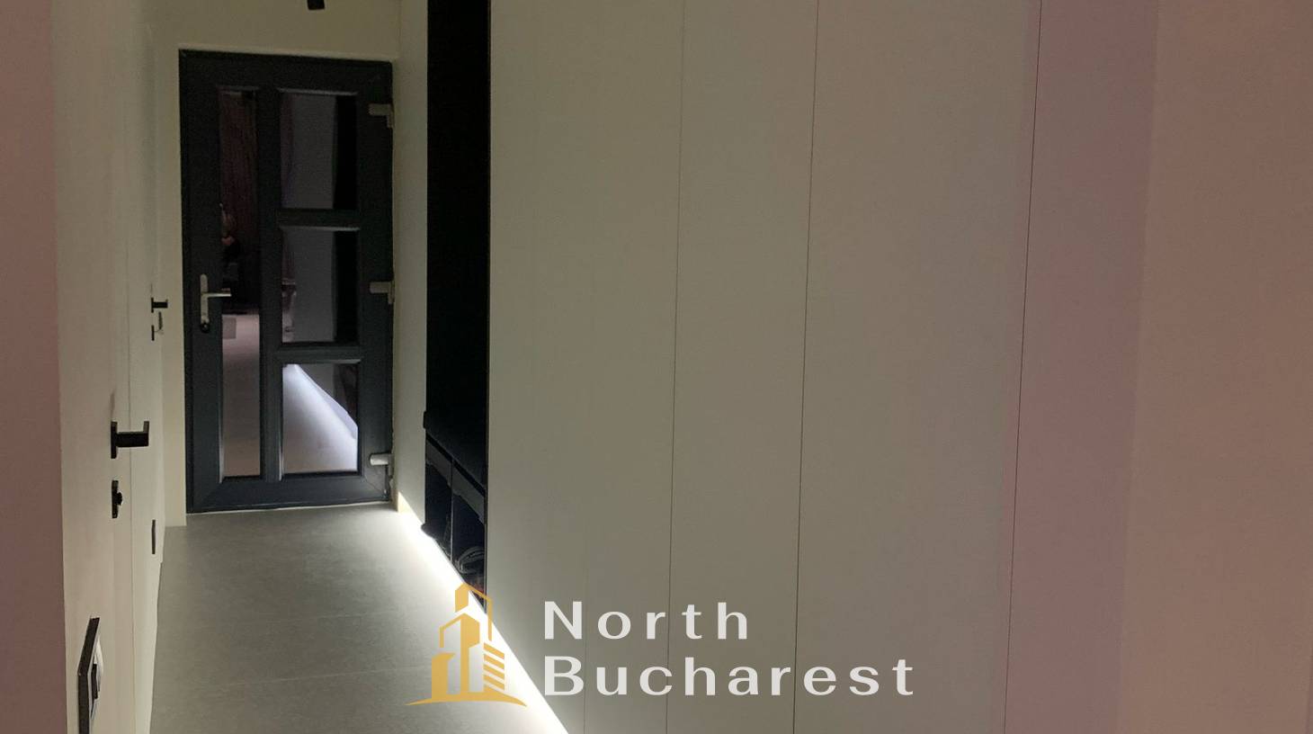 https://images.northbucharest.ro/3tZgCtwShfBapLm7hC5ww5Nu8PLHIYg_uRaQMRbdtB0/watermark:0.75:so:0:30:0.39/resize:fill:1460:816:1/gravity:ce/bG9jYWw6Ly8vZXN0YXRlL2xyL2U1ZTdiZGZmLWY1MDMtNGNhMS1hNWQ0LThmOGViNDkxNjdkYS5qcGVn