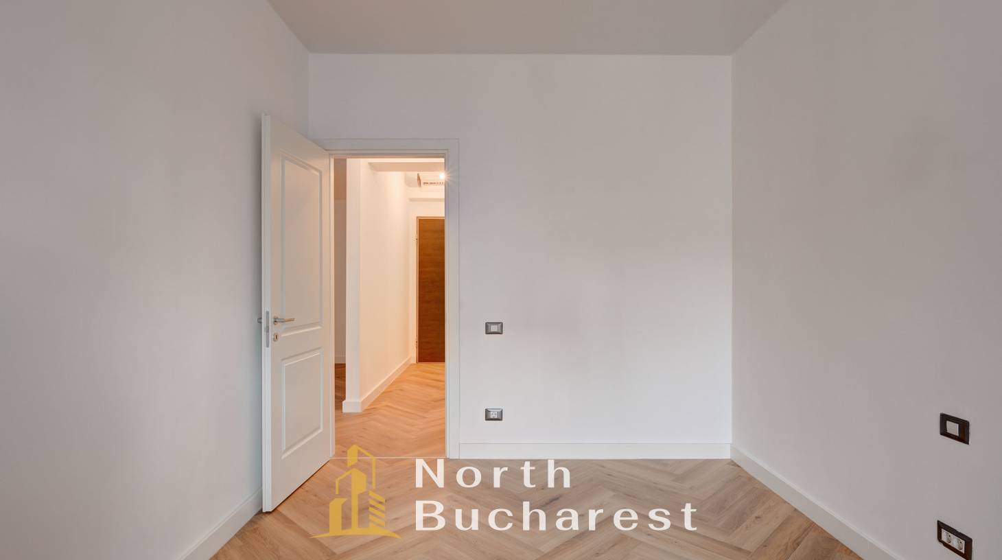 https://images.northbucharest.ro/3zws7jjTFUlk-nQS7q0VXZjqfv-8uzhj2CtDf6QyxcQ/watermark:0.75:so:0:30:0.39/resize:fill:1460:816:1/gravity:ce/bG9jYWw6Ly8vZXN0YXRlL2xyLzkwNzM4N2EyLTJkMzgtNDI4Yy05ZWYxLTdiYTRmNWIzZjkxYS5qcGVn