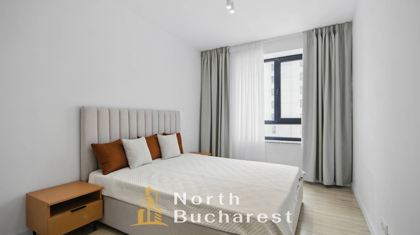 https://images.northbucharest.ro/42EYrXwDg9aGVUdRd7_DdVXumkHq-zUrPcEvr7qaAFA/watermark:0.75:so:0:30:0.39/resize:fill:1460:816:1/gravity:ce/bG9jYWw6Ly8vZXN0YXRlL2xyLzMzNmU5YzA1LWFhZmQtNDRjZS1hNGM2LWExOTAwM2M0ZDAxMy5qcGVn