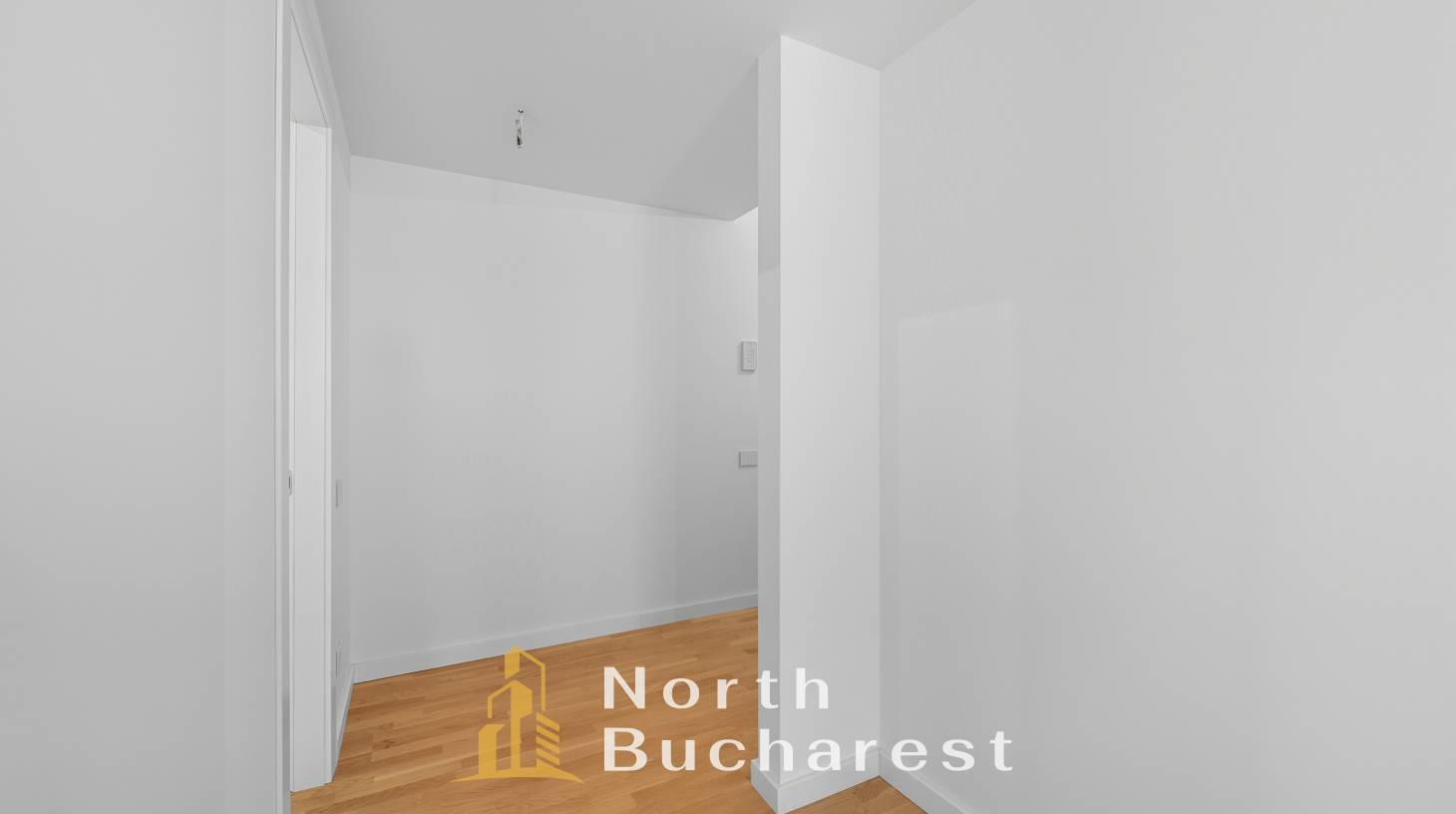 https://images.northbucharest.ro/4cJEBsmXJ9KQN5LdQOxiabDM4uMeOR-8nYz7Tq9xx_s/watermark:0.75:so:0:30:0.39/resize:fill:1460:816:1/gravity:ce/bG9jYWw6Ly8vZXN0YXRlL2xyLzA3YTYxNzhlLTUzZTItNDlmOS1hZWI5LTQ4MDI5NjkwZmE0NC5qcGVn