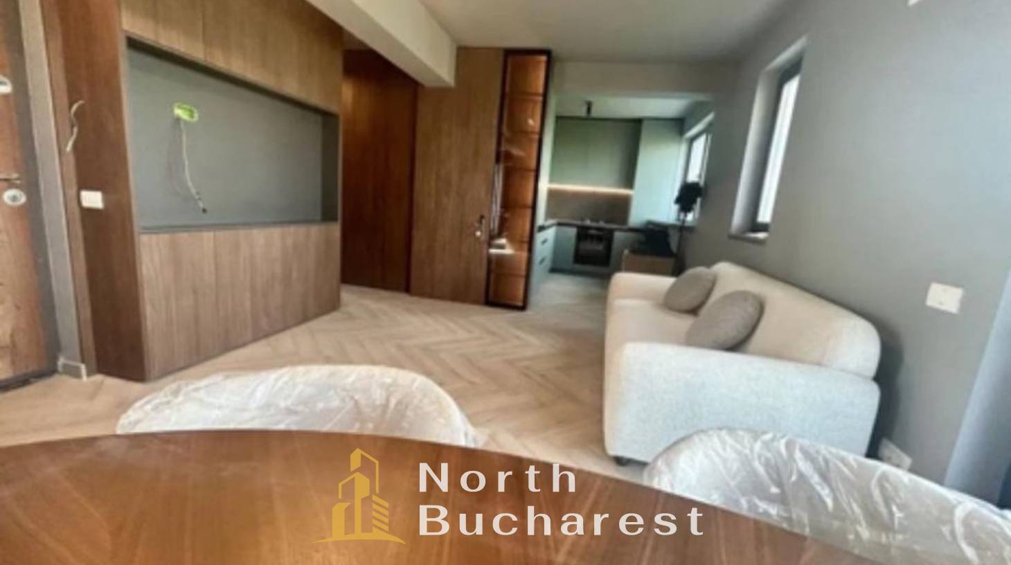 https://images.northbucharest.ro/4eu6BhKG43kO1NPySgJamAcx_bE4g3YhCPlAtKUrSnk/watermark:0.75:so:0:30:0.39/resize:fill:1460:816:1/gravity:ce/bG9jYWw6Ly8vZXN0YXRlL2xyLzJrMmkwb3VldWxvN2Fwai01NTkuanBn