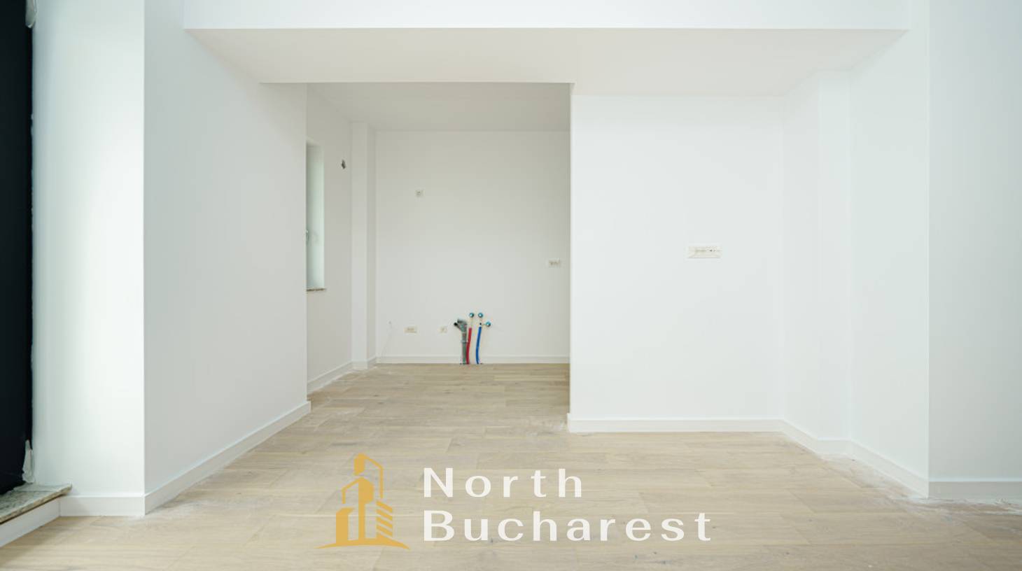 https://images.northbucharest.ro/4o4Lwxewe32SHTfoxiBD34VPXFf9Ka5aA9jrqL6taEs/watermark:0.75:so:0:30:0.39/resize:fill:1460:816:1/gravity:ce/bG9jYWw6Ly8vZXN0YXRlL2xyL3FzdmE5NzNkbjdubG93dS0yNzlfMi5qcGc