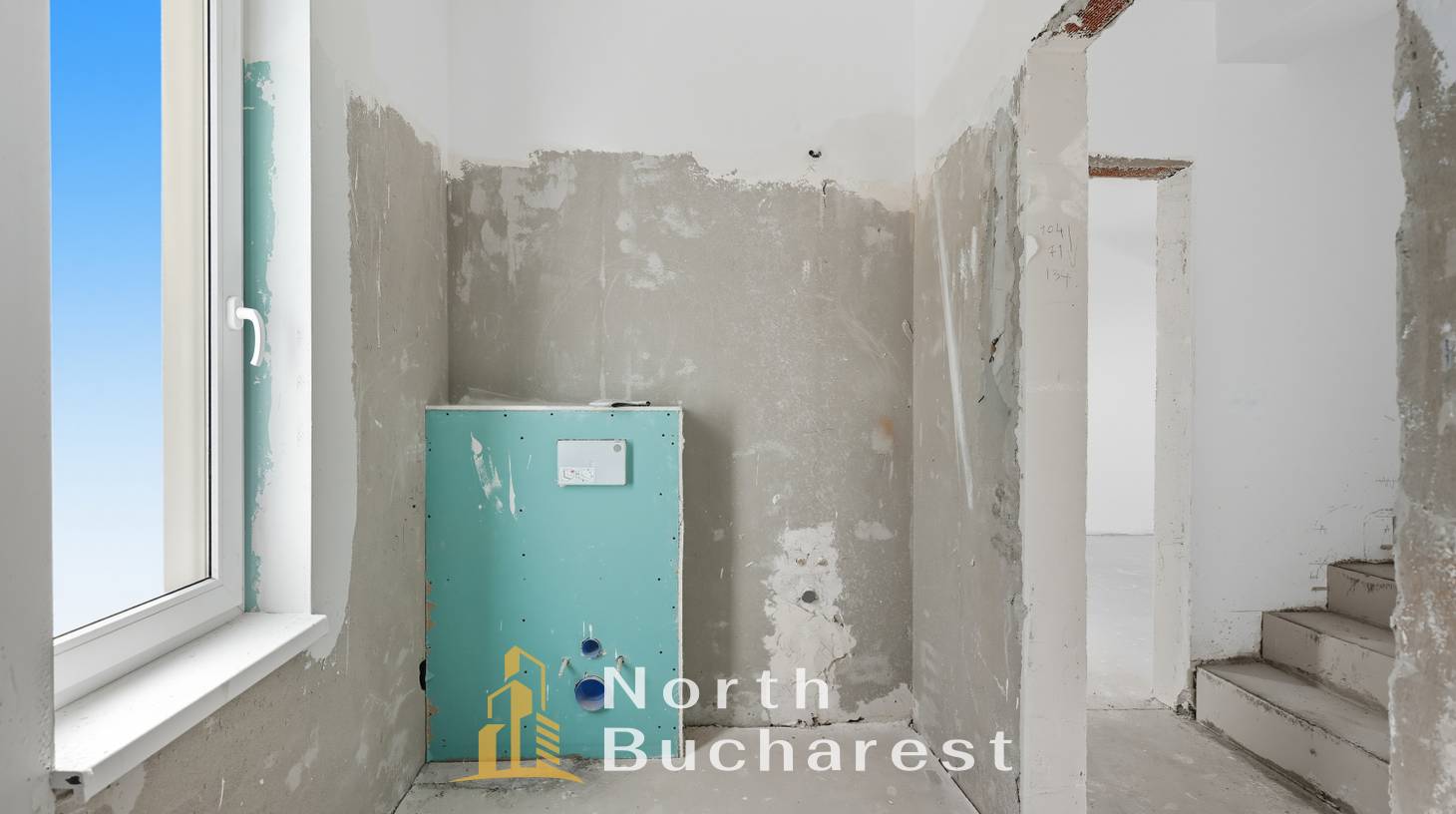 https://images.northbucharest.ro/4tDb_zDURFZZ9sckux0674ql0iNaRqCmU5cXOEVoRxo/watermark:0.75:so:0:30:0.39/resize:fill:1460:816:1/gravity:ce/bG9jYWw6Ly8vZXN0YXRlL2xyLzUyOTA5ODlhLTQ5MWMtNDg2Ni04OWIwLWU0ZjlhYzVjNDgxNi5qcGVn