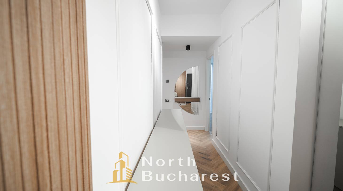 https://images.northbucharest.ro/4urgxGHEXn_acaLw8hmmYXmV97rEFLEsS-2WdG_r7As/watermark:0.75:so:0:30:0.39/resize:fill:1460:816:1/gravity:ce/bG9jYWw6Ly8vZXN0YXRlL2xyL2FiNjUzYmI1LWExMTctNDY5My05MDNjLTc0MjcwMDM4MzVlYi5qcGVn