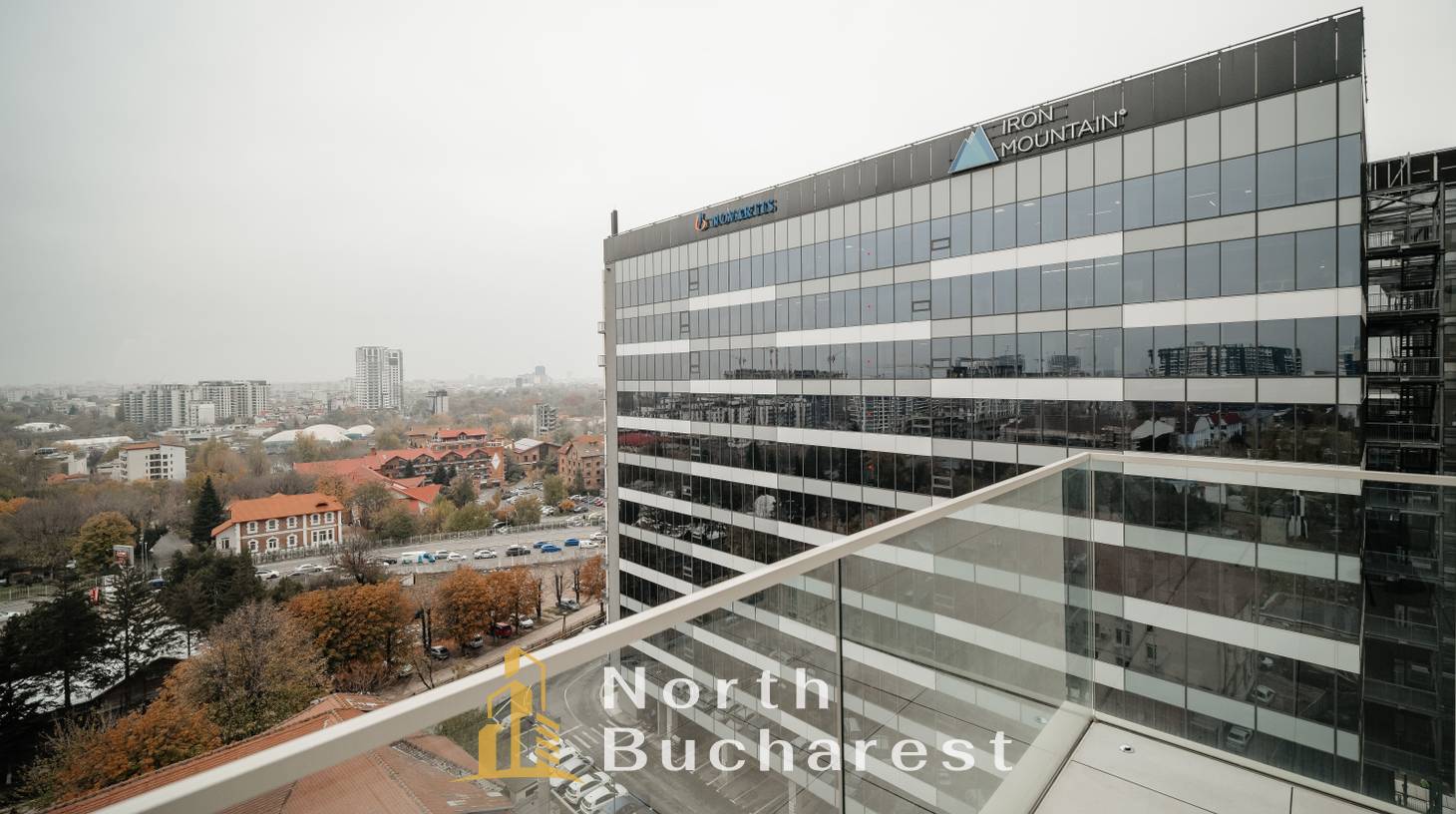 https://images.northbucharest.ro/5936Rfnfk6o2HMl_2lZC4zXtsqnPdb9K54wf2QMgI2o/watermark:0.75:so:0:30:0.39/resize:fill:1460:816:1/gravity:ce/bG9jYWw6Ly8vZXN0YXRlL2xyL2E4M2I3M2E4LWYxNmItNDI1NS04MjFhLTkzM2M3NTU4MTQ2Ny5qcGVn