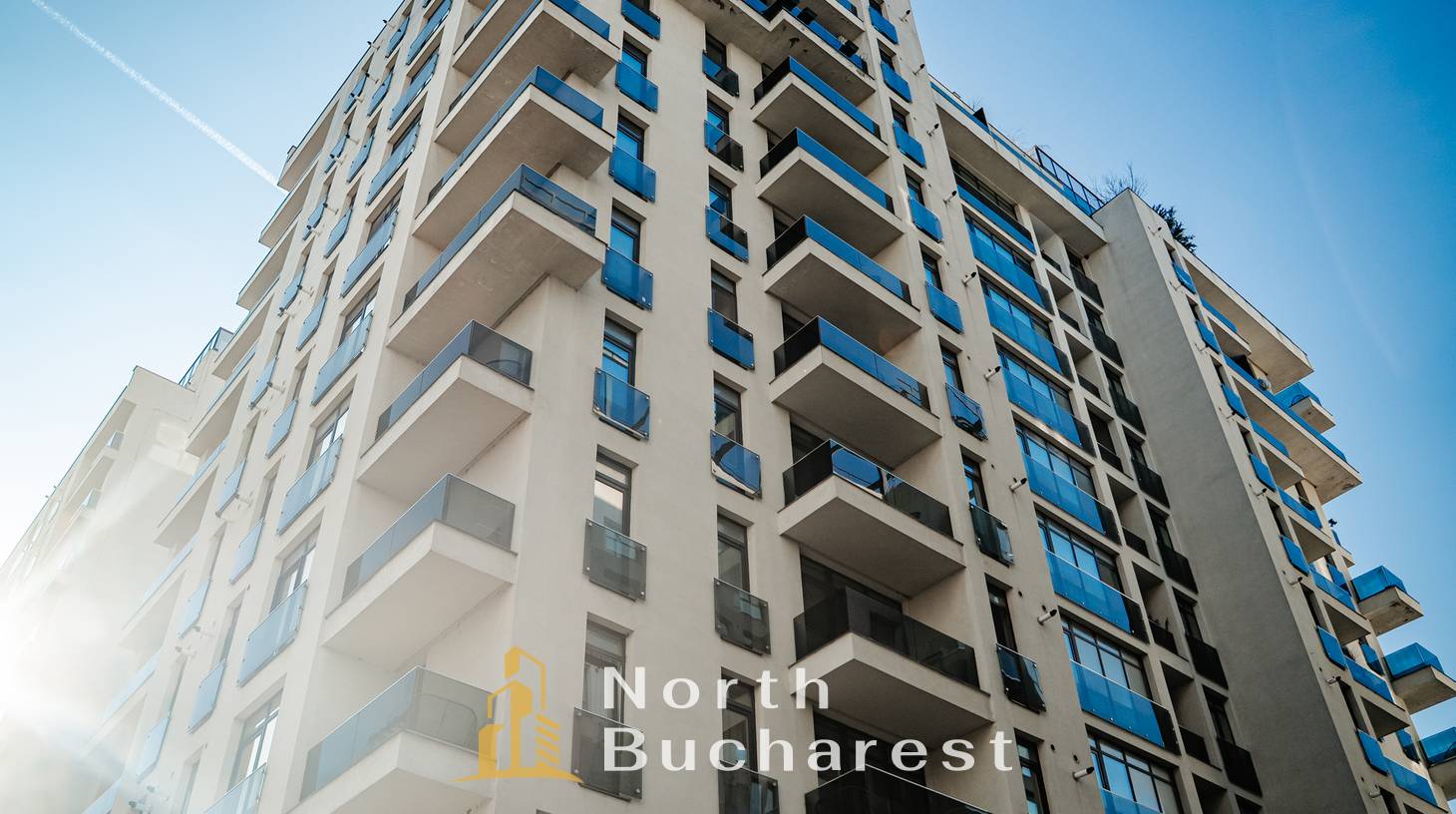 https://images.northbucharest.ro/5GsWRYPCW1QZ3LV_mT026nvA-Vyv4rXXZxGoizYsa1M/watermark:0.75:so:0:30:0.39/resize:fill:1460:816:1/gravity:ce/bG9jYWw6Ly8vZXN0YXRlL2xyL2E1YjUyMjYzLTViNWEtNGJjNi1hMzA0LTNmZTczNWVmYmZiOS5qcGVn