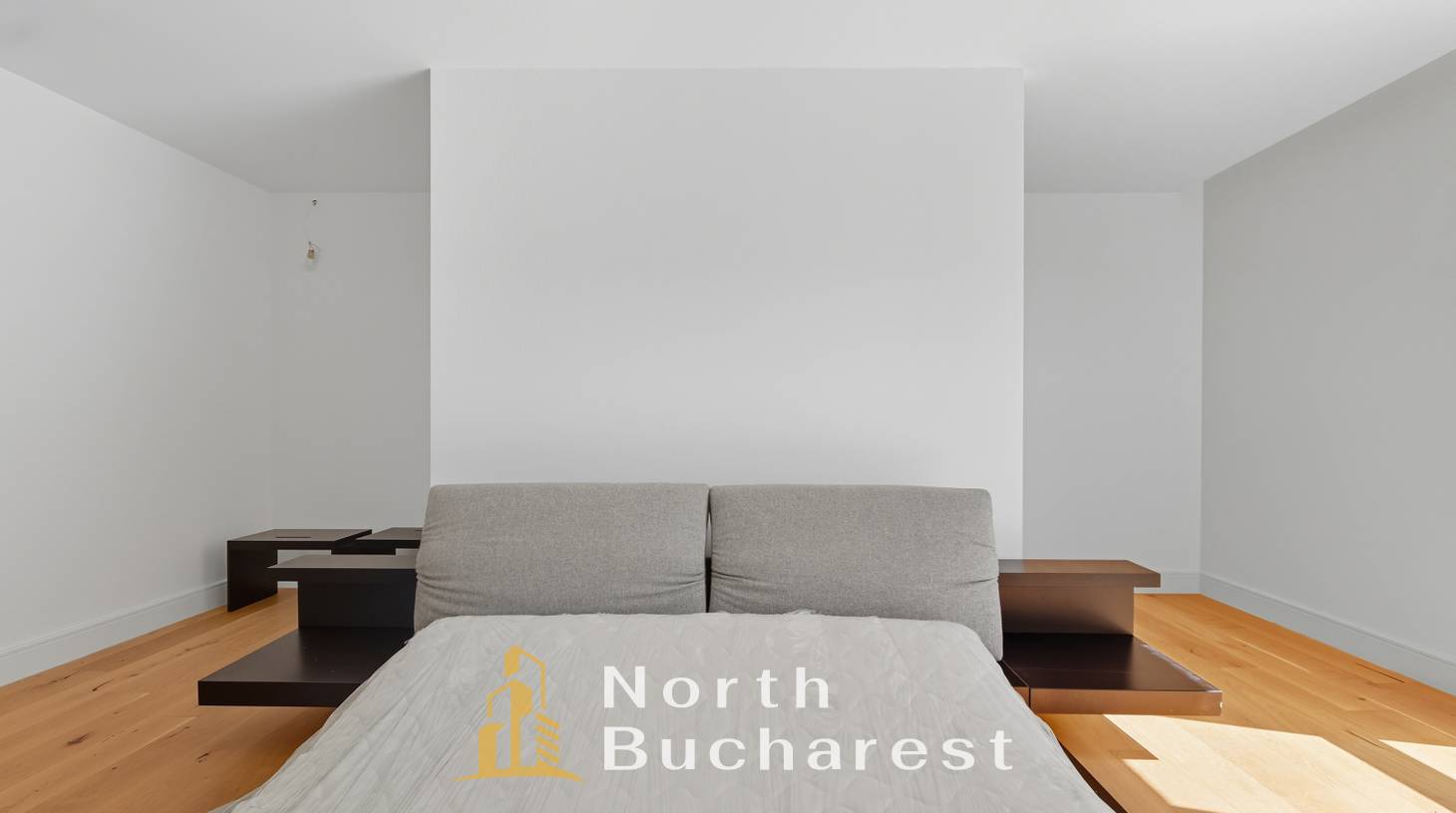 https://images.northbucharest.ro/5Lq9SisdhdOH4yNyiAg4k5mCBH51zSORt2urYG20rJ0/watermark:0.75:so:0:30:0.39/resize:fill:1460:816:1/gravity:ce/bG9jYWw6Ly8vZXN0YXRlL2xyL2M5Y2ZmZGNlLTBlZDktNGIxOS1hMTk2LWQ3NmI2NjU0NWRmMi5qcGVn