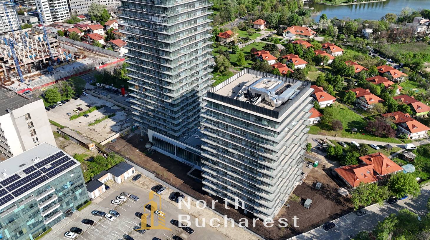 https://images.northbucharest.ro/5bzMdKDXl-T7QNOnkXqsP0Uptc5qeWippTqTYvcML1I/watermark:0.75:so:0:30:0.39/resize:fill:1460:816:1/gravity:ce/bG9jYWw6Ly8vZXN0YXRlL2xyL2U4OTkzNTc0LWE4OGQtNGQ2Mi1hNzNjLWY1YWQ3YzYxMjI3MS5qcGVn
