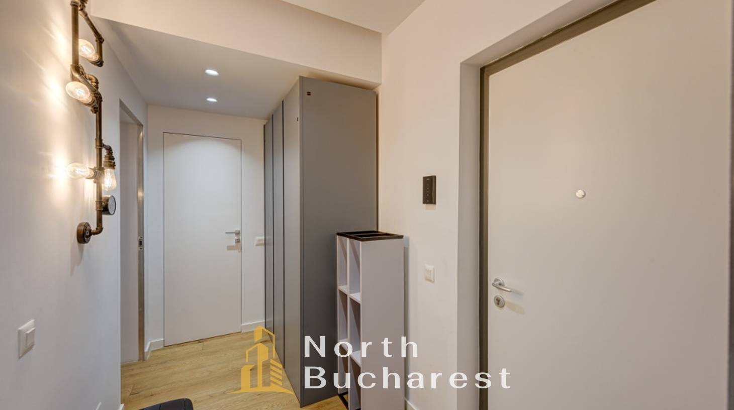 https://images.northbucharest.ro/5wD0UiU7FE_b2A-4VmtqlpveUKanAEorB2pc4PPuerQ/watermark:0.75:so:0:30:0.39/resize:fill:1460:816:1/gravity:ce/bG9jYWw6Ly8vZXN0YXRlL2xyL3N2ZWZvenY1ZXA4NHM4aC0yMjNfNS5qcGc