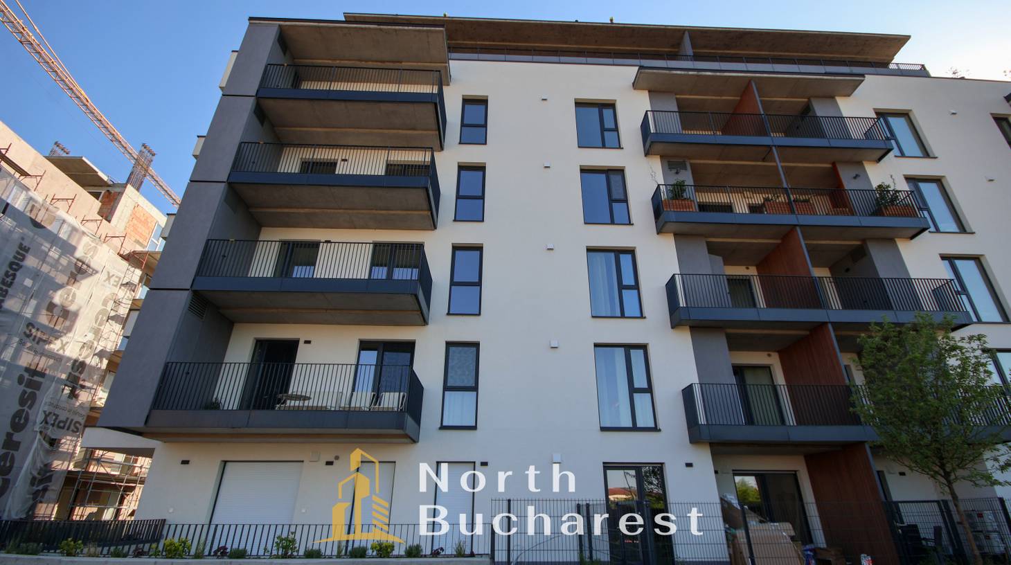 https://images.northbucharest.ro/694IpV4mm0ZietanrPp5vEwH_RIlj0fw4FsleCz6T2A/watermark:0.75:so:0:30:0.39/resize:fill:1460:816:1/gravity:ce/bG9jYWw6Ly8vZXN0YXRlL2xyLzJhODY3MzI5LTkzYmMtNGY2Yi04YmU0LTlmNmI1NTk5ZmVmYy5qcGVn