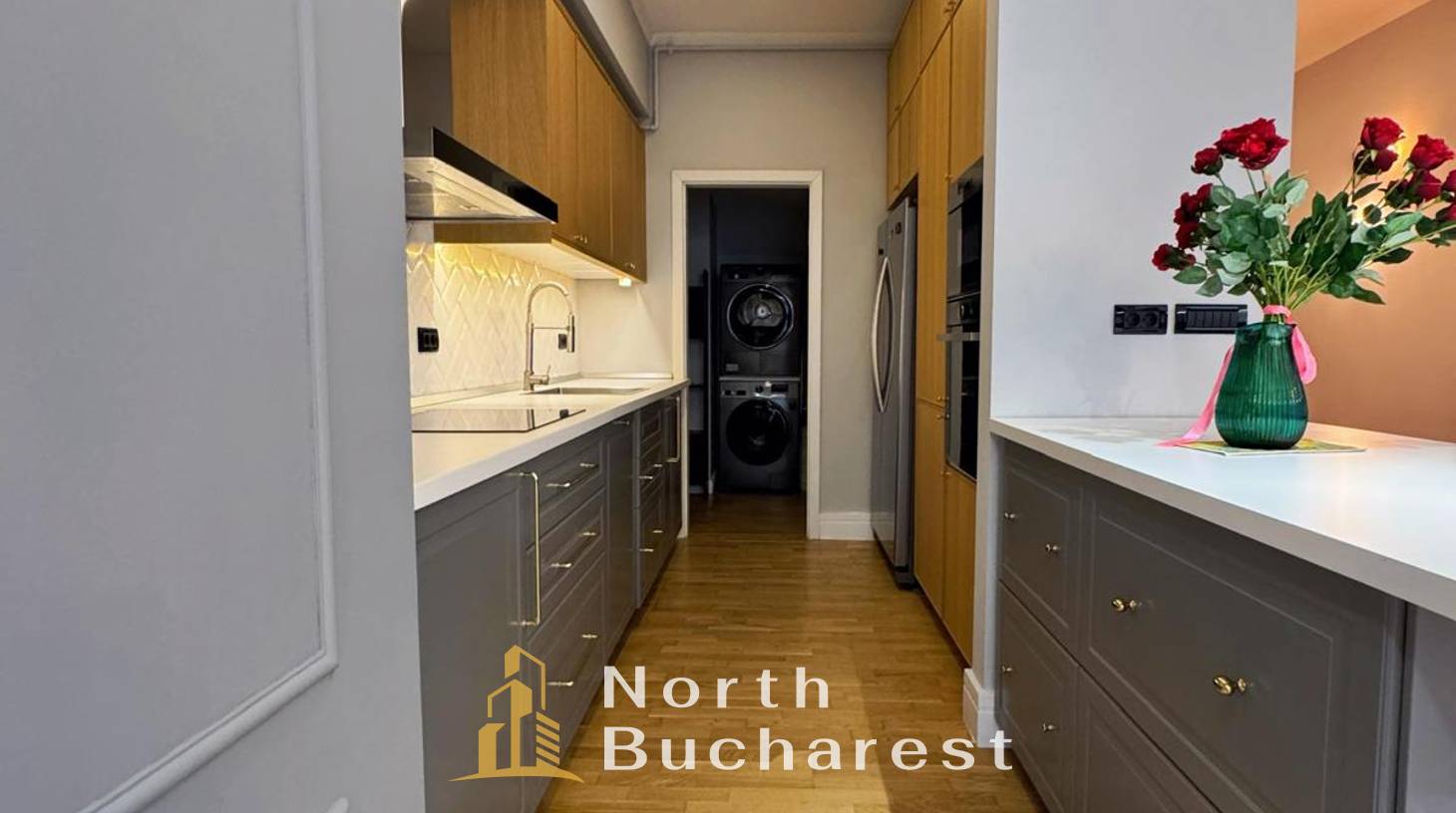 https://images.northbucharest.ro/6_rWTAqpUdCC1PLc_rup1hmV_vM89EwZMkoV2daWwqQ/watermark:0.75:so:0:30:0.39/resize:fill:1460:816:1/gravity:ce/bG9jYWw6Ly8vZXN0YXRlL2xyLzE4MjBhMGQ4LWQ3YTQtNGEwZS1iZDRlLWJlNzU0NmU5Y2QwYi5qcGVn