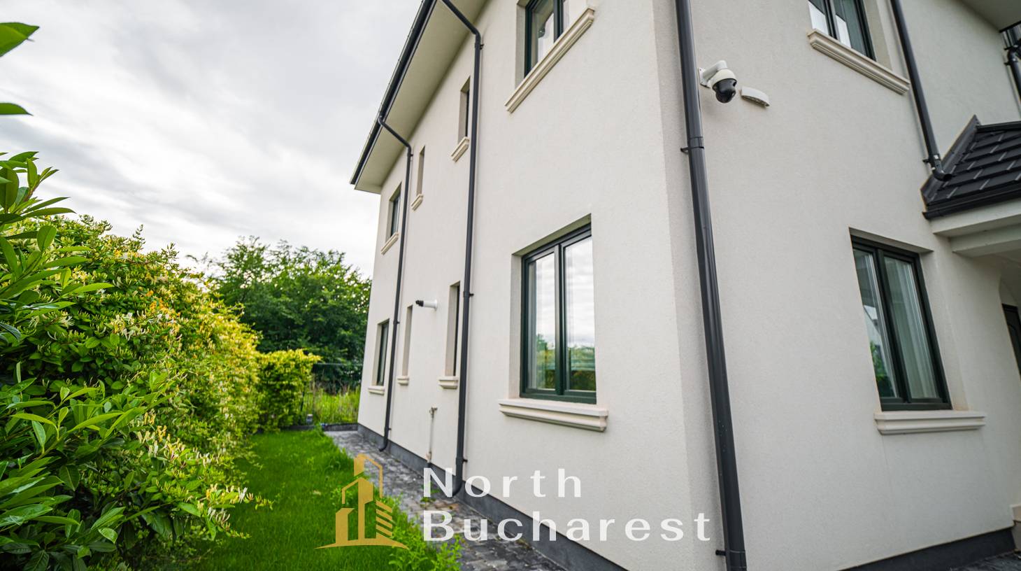https://images.northbucharest.ro/6iOwqDPdCnx4eeB7BRvJIJRKIp3HZXdRC1mq5KGzXp4/watermark:0.75:so:0:30:0.39/resize:fill:1460:816:1/gravity:ce/bG9jYWw6Ly8vZXN0YXRlL2xyLzM3ODJiZDJiLWE0MGItNGQ4Ny04ZTc2LTQ4ODBiNmNhY2FmYy5qcGVn