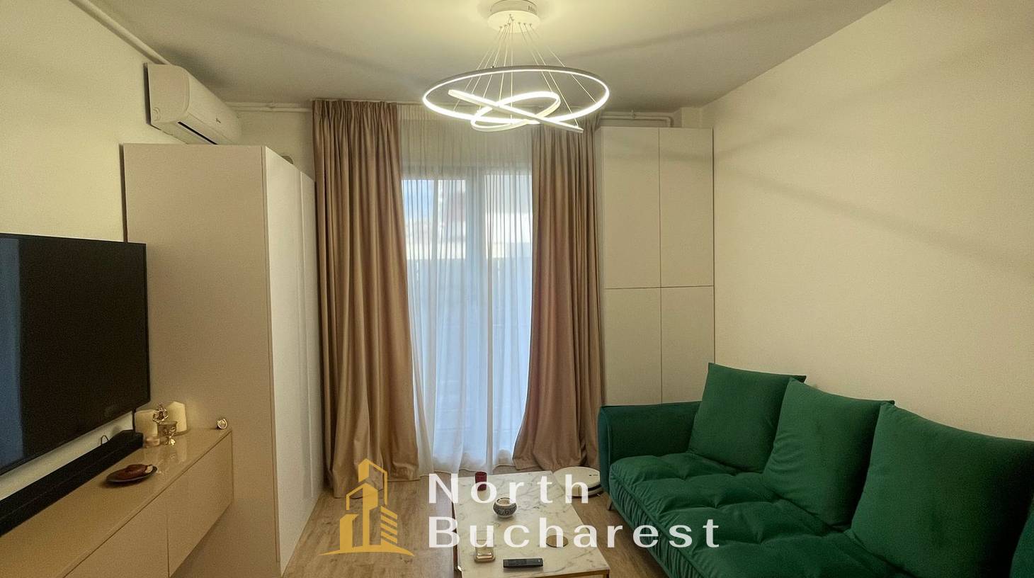 https://images.northbucharest.ro/7NGqQE2ajrGStPiXsqgu77NrS9-y4kHY8V4ZL8SGRoU/watermark:0.75:so:0:30:0.39/resize:fill:1460:816:1/gravity:ce/bG9jYWw6Ly8vZXN0YXRlL2xyLzhiMjBjN2IyLTBlMjUtNGI1ZC1iZWIyLTdiZmUyZWVhZjU1Zi5qcGVn