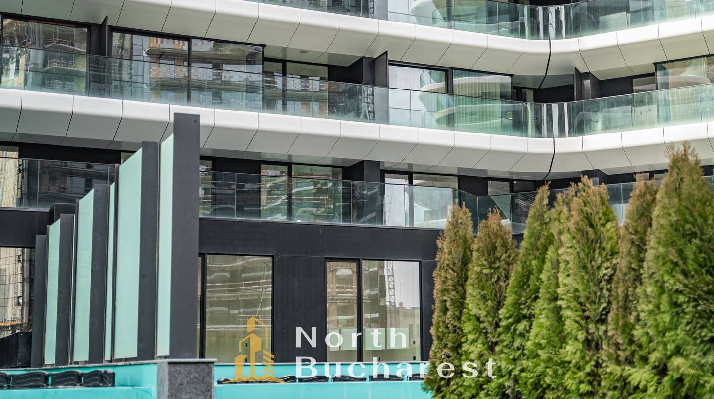 https://images.northbucharest.ro/8GxMgTCj6h5xS8gFo1JsU9ncSv9317xQI5F7uLkRqXc/watermark:0.75:so:0:30:0.39/resize:fill:1460:816:1/gravity:ce/bG9jYWw6Ly8vZXN0YXRlL2xyL2NmZDllNWUwLTdjM2UtNDRiMy1hZjk2LTk3OTkxMmNkZTMyMi5qcGVn