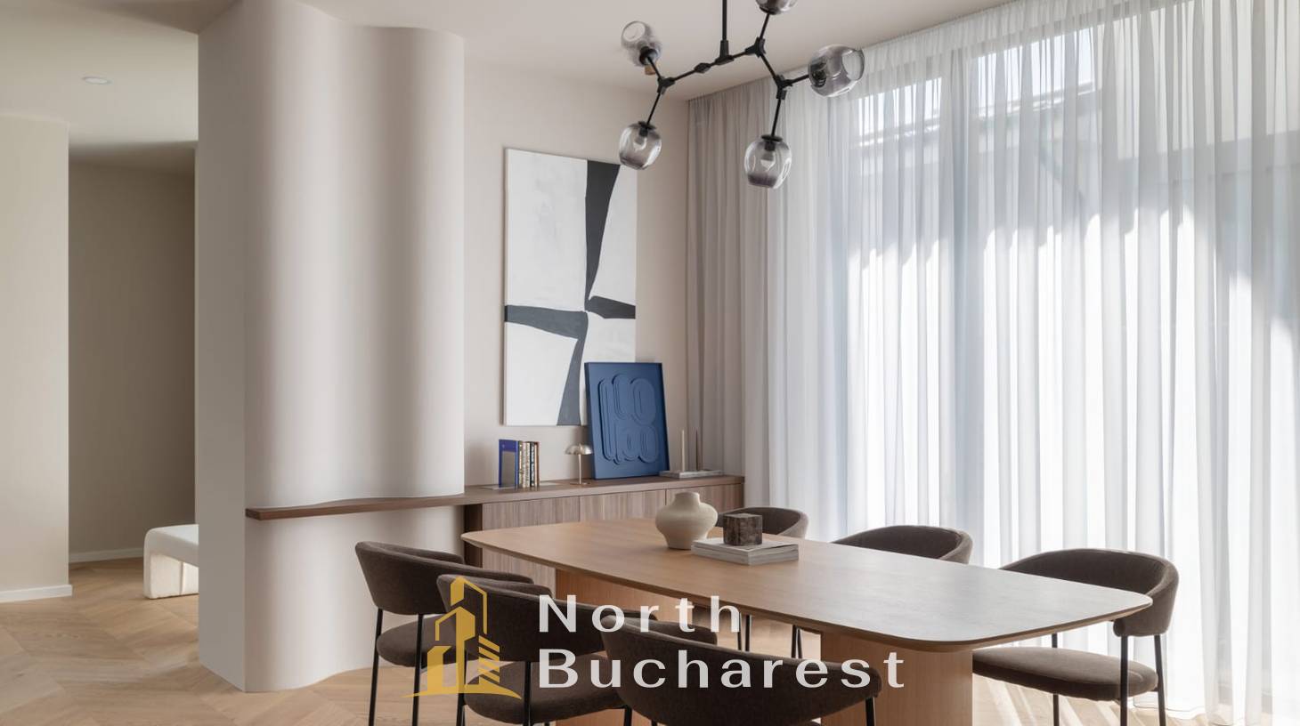 https://images.northbucharest.ro/8WOmRPOb3KvYQjEpTKnfuZgwI_fnPU6NMlzXxHjXT4c/watermark:0.75:so:0:30:0.39/resize:fill:1460:816:1/gravity:ce/bG9jYWw6Ly8vZXN0YXRlL2xyLzNhZjgwOWU0LWNlZDUtNDk5Ni1iZDdkLTJkM2E5MTY0NTg2MS5qcGVn
