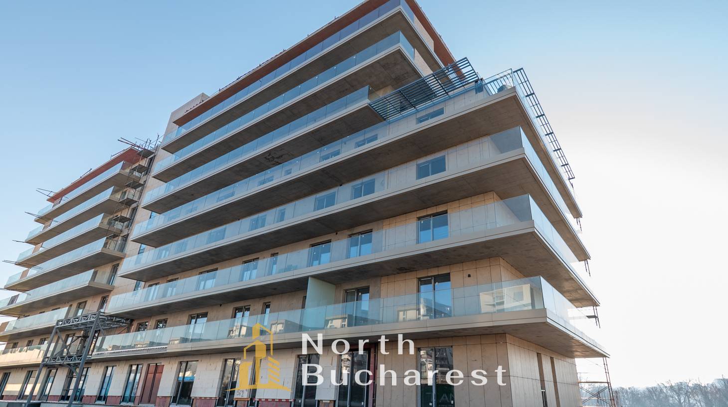 https://images.northbucharest.ro/8YzyymMF_tmYtuyn_G_UnEO28X4L5ksyttm1SKlu5FE/watermark:0.75:so:0:30:0.39/resize:fill:1460:816:1/gravity:ce/bG9jYWw6Ly8vZXN0YXRlL2xyLzc5MGUzOTdjLTM2ODktNDIzNS05YWNmLTFmYWE1NGI3ZTYyYy5qcGVn