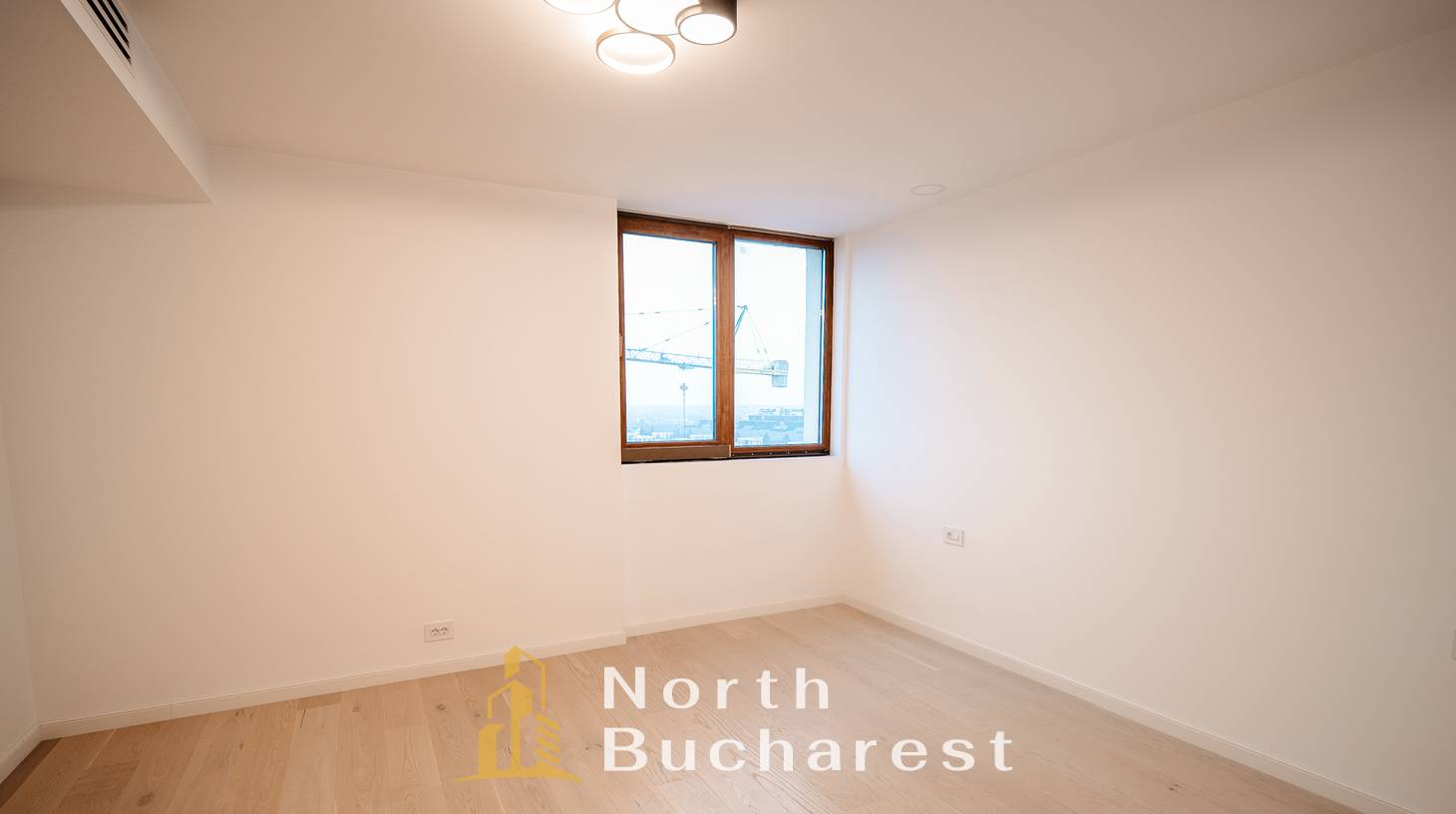 https://images.northbucharest.ro/8mqYULbYPo2FJdm04CjMfmvx27yaRsjCDTSbtgNB094/watermark:0.75:so:0:30:0.39/resize:fill:1460:816:1/gravity:ce/bG9jYWw6Ly8vZXN0YXRlL2xyLzgyOTIzMjI4LWQxMWEtNDk4My04NDkwLTJkYWM4OTgyZjM5NC5qcGVn