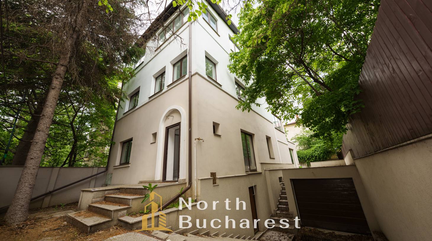 https://images.northbucharest.ro/8nZ4AT6dSXIOQg2Yow8CA_Q9tImzDtuMadouJX6xbHw/watermark:0.75:so:0:30:0.39/resize:fill:1460:816:1/gravity:ce/bG9jYWw6Ly8vZXN0YXRlL2xyL2M2OTUzMTMwLTA5Y2YtNGJiNC04NDQzLTcxMzA1ZTM2ZGU5NS5qcGVn