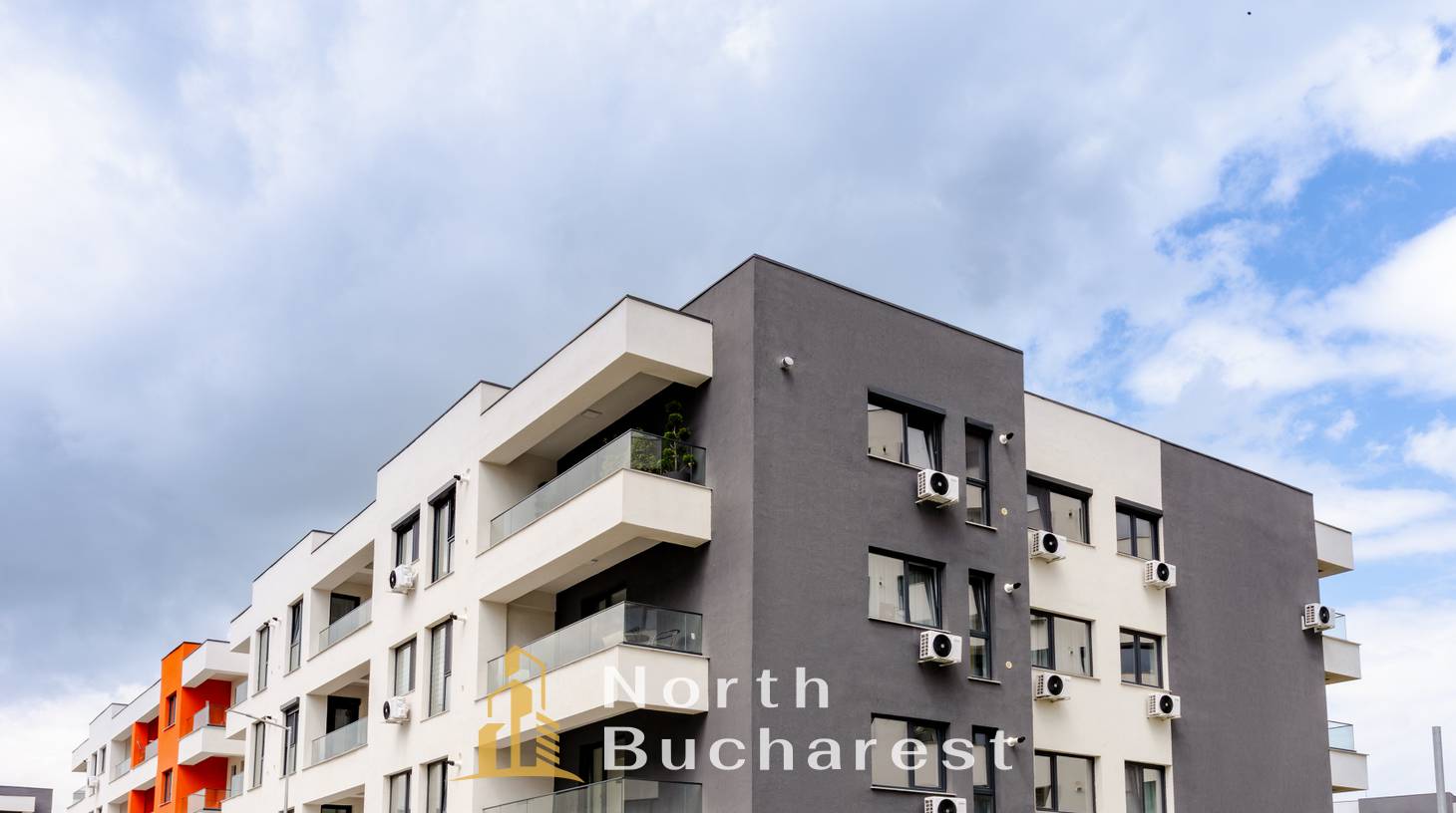 https://images.northbucharest.ro/95Dwitewx4Dz6h5SkSlzTmHN7c9NyI7rbf4VHmsEVCk/watermark:0.75:so:0:30:0.39/resize:fill:1460:816:1/gravity:ce/bG9jYWw6Ly8vZXN0YXRlL2xyLzA2NGQwZTc3LTdiMWYtNGQ0OS04OGRkLWE3NjU1MTBjNDkyNC5qcGVn