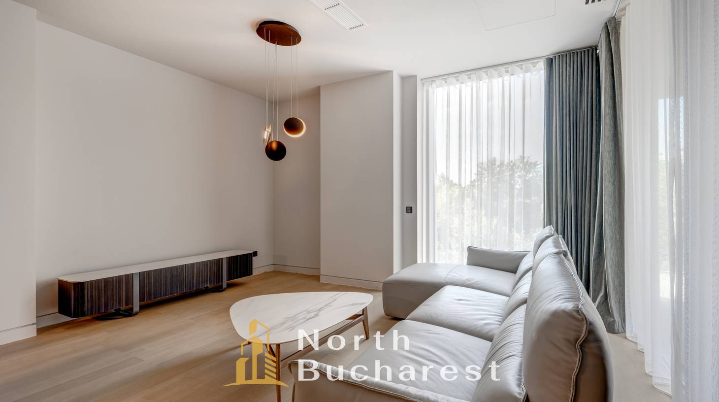 https://images.northbucharest.ro/9EtLAi03czRWyjsH36RN1fsz5eV04Hfpj1-9GxLe81w/watermark:0.75:so:0:30:0.39/resize:fill:1460:816:1/gravity:ce/bG9jYWw6Ly8vZXN0YXRlL2xyLzI2YzNhNjU1LTg2NWQtNDU5Yy04YzY2LTlmNWUxNmE4MzRkOC5qcGVn