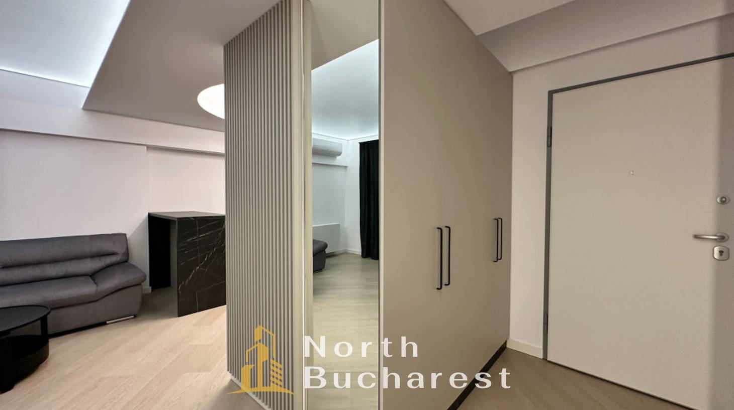 https://images.northbucharest.ro/9r1sJ24OOJu4cNQBu3u0TDI8nNy_Jh75HjMYOkYvEIA/watermark:0.75:so:0:30:0.39/resize:fill:1460:816:1/gravity:ce/bG9jYWw6Ly8vZXN0YXRlL2xyLzdoZGljdmt5enEzbjcxaS02MThfNC5qcGc