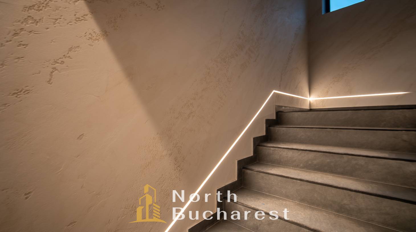 https://images.northbucharest.ro/9zkFB4T8xz2vmXY6EVLWaaLIE80aGydQfmHNk2Bp1Mw/watermark:0.75:so:0:30:0.39/resize:fill:1460:816:1/gravity:ce/bG9jYWw6Ly8vZXN0YXRlL2xyLzg0YjNkMmRlLTY1ZjktNDhhOC1iZTc4LTAxMDM1MDNiMjg0Ny5qcGVn
