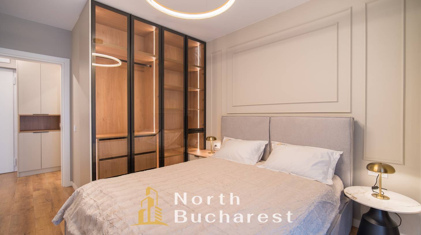 https://images.northbucharest.ro/ARHXmTID7FO1QQHh64OnfvJb7cVjFARuaYWa6YbcMOY/watermark:0.75:so:0:30:0.39/resize:fill:1460:816:1/gravity:ce/bG9jYWw6Ly8vZXN0YXRlL2xyL2RkNDlmYTFmLTM0Y2EtNGRiMy04OTY1LWIwZmQ3N2Q5NDU5Yy5qcGVn