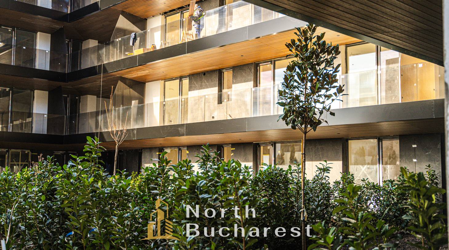 https://images.northbucharest.ro/AWzY0lySvHb3XLr_V2aWG6cXxU9zmig9q4DbONeNlZ8/watermark:0.75:so:0:30:0.39/resize:fill:1460:816:1/gravity:ce/bG9jYWw6Ly8vZXN0YXRlL2xyLzhlZDEzMDljLWZmZWYtNGZmZi05MmQxLTM0MTBlNmE1YWFkNi5qcGVn