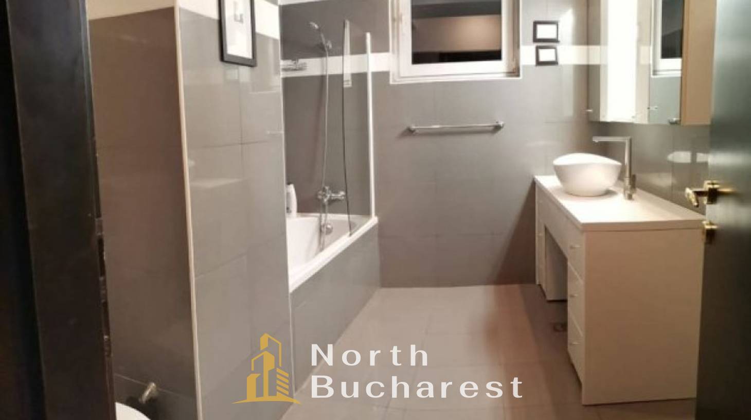 https://images.northbucharest.ro/Ab5gYT-vdQJPDrU0cNJgUgwORaPmHI1SgEs_y4um0wE/watermark:0.75:so:0:30:0.39/resize:fill:1460:816:1/gravity:ce/bG9jYWw6Ly8vZXN0YXRlL2xyLzZ4YXRzZzJpYWh4a3VvMC02MzhfOS5qcGc