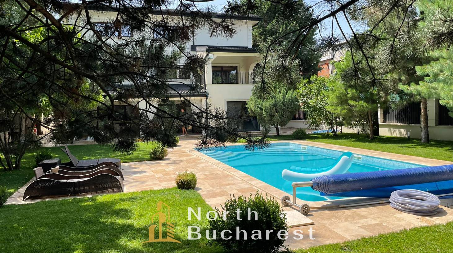 https://images.northbucharest.ro/AkoUflZ2pPF0LNPbby1gf2RDAFWMHCSDRYd4DZ1iA2E/watermark:0.75:so:0:30:0.39/resize:fill:1460:816:1/gravity:ce/bG9jYWw6Ly8vZXN0YXRlL2xyLzQ3MWY2MzdiLWQ2OTAtNDk0Zi1iOTA3LWMwM2QxNDAzMTkyOC5qcGVn