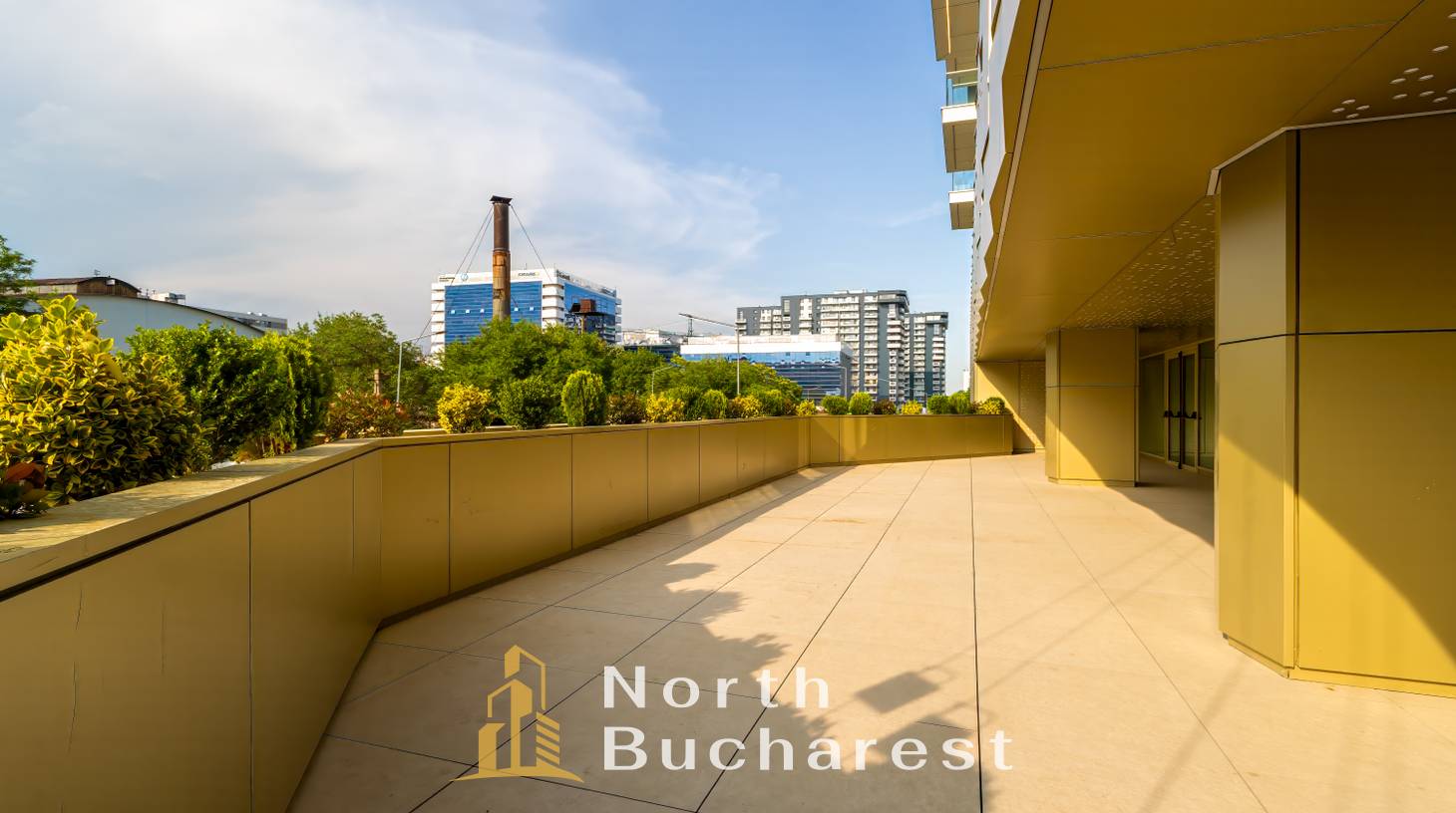 https://images.northbucharest.ro/B4AU4y08ZkIfzudLo5LuNDGgGHsYsSqBwufPkKD-SkE/watermark:0.75:so:0:30:0.39/resize:fill:1460:816:1/gravity:ce/bG9jYWw6Ly8vZXN0YXRlL2xyLzQ4MjE5NmU1LWY3ZjUtNGMwNy1iMTI5LWM3NDZhN2M1MWY4Ny5qcGVn