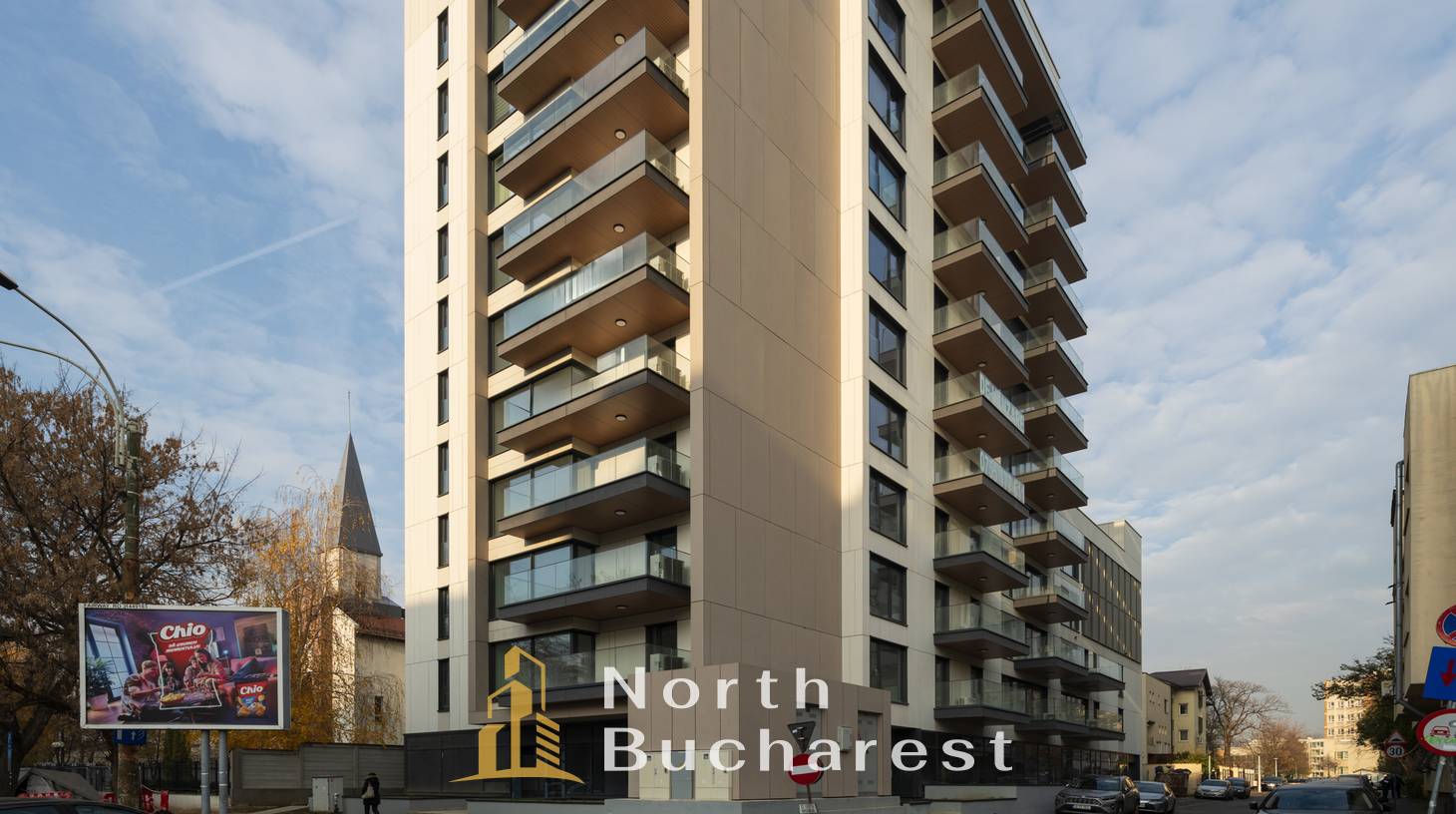 https://images.northbucharest.ro/BDrzoxGvkdlK9132wpW2rOh1a3kv_SOK8xrnGMorOaM/watermark:0.75:so:0:30:0.39/resize:fill:1460:816:1/gravity:ce/bG9jYWw6Ly8vZXN0YXRlL2xyLzI0OWQxNzNlLWIwMmYtNDMzYi05ODUxLTFmOTBjZTJmZWUzMi5qcGVn