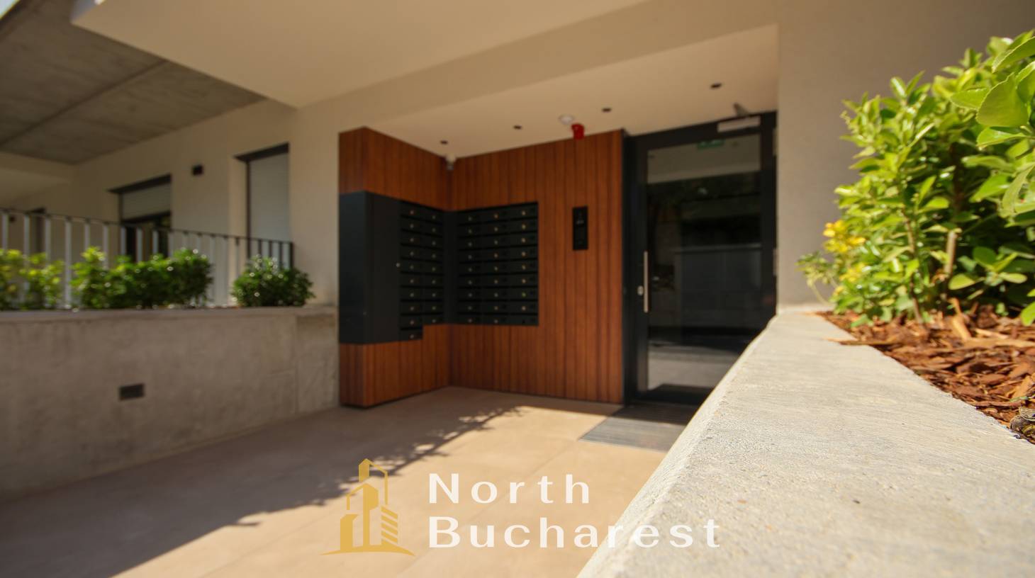 https://images.northbucharest.ro/BebJVSKtnrFBevZd6GRM2oPbziftNjTo4KKvZzWtSp4/watermark:0.75:so:0:30:0.39/resize:fill:1460:816:1/gravity:ce/bG9jYWw6Ly8vZXN0YXRlL2xyLzEzM2VlOWQ5LTU1MjItNDZlMy1hNDE0LTYxZjNhOTQ3MmZlNC5qcGVn