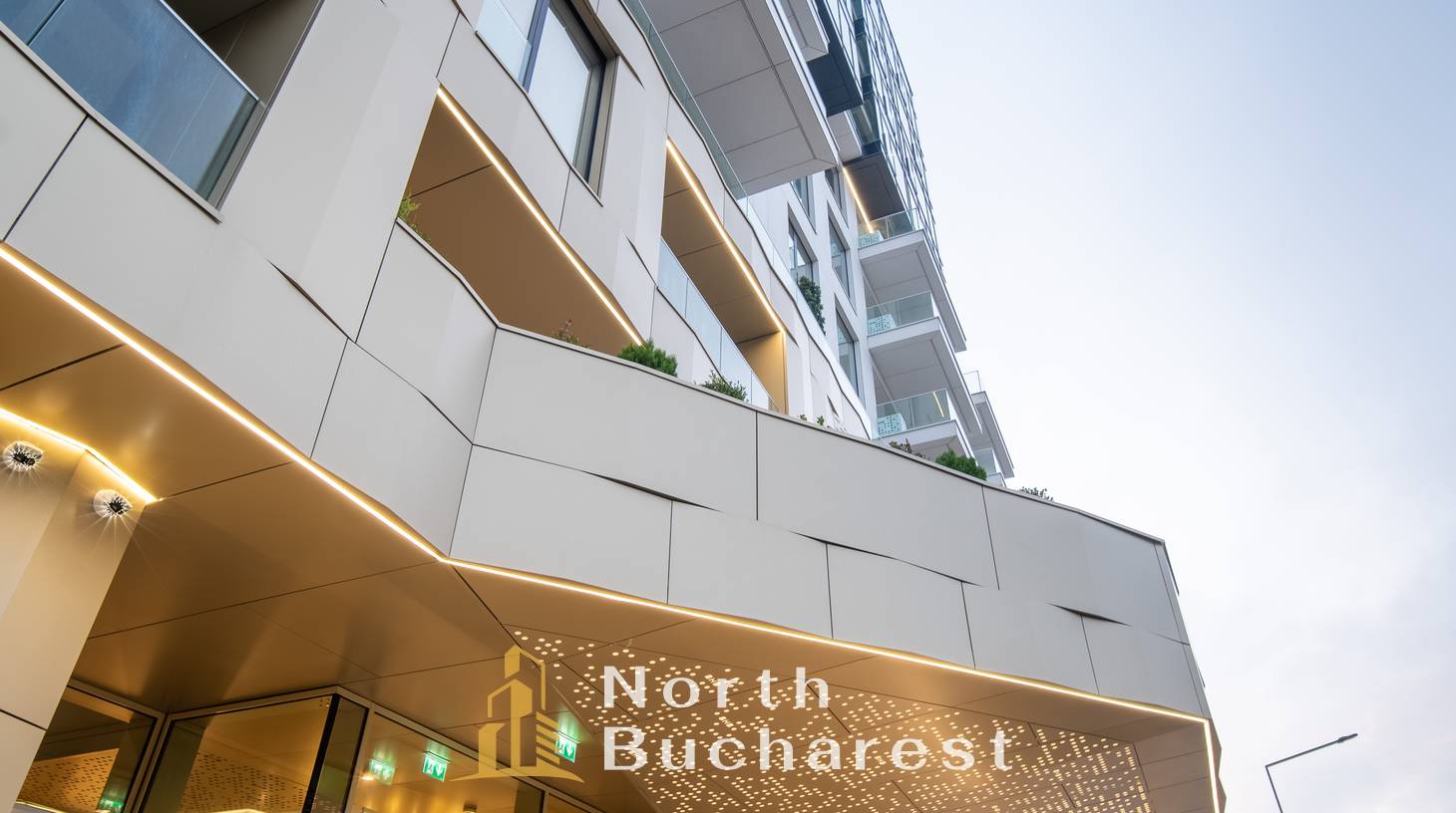 https://images.northbucharest.ro/Bm3JaWRlksAW5pXJij89qmKSE3NGRU7VjRRcUO3FjLo/watermark:0.75:so:0:30:0.39/resize:fill:1460:816:1/gravity:ce/bG9jYWw6Ly8vZXN0YXRlL2xyLzQzNGQyNjBhLTc1OWEtNDlhYi05MGU2LWYwZjUwNGRhNWZhOC5qcGVn