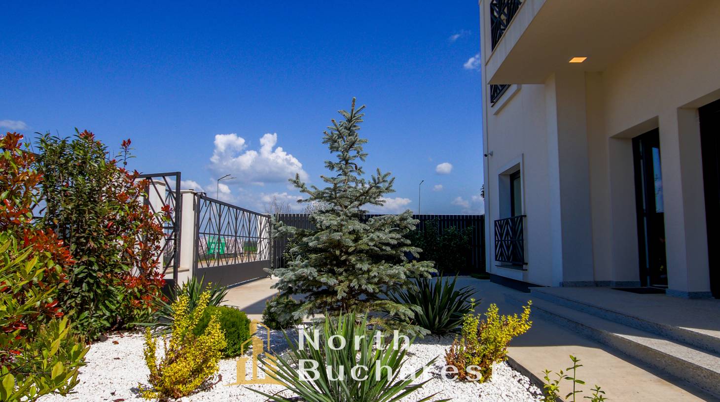 https://images.northbucharest.ro/C8gehQurEwaapth_IW8K-N4N95JzBxp1USXHZdhHtI0/watermark:0.75:so:0:30:0.39/resize:fill:1460:816:1/gravity:ce/bG9jYWw6Ly8vZXN0YXRlL2xyL2ZhOWRkY2EzLWE0NGMtNDlkOC1hYTkyLWM4MTEzNzRlODZiOC5qcGVn
